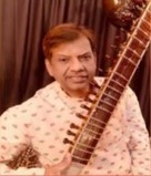 Pandit Nishindra Kinjalk performing sitar